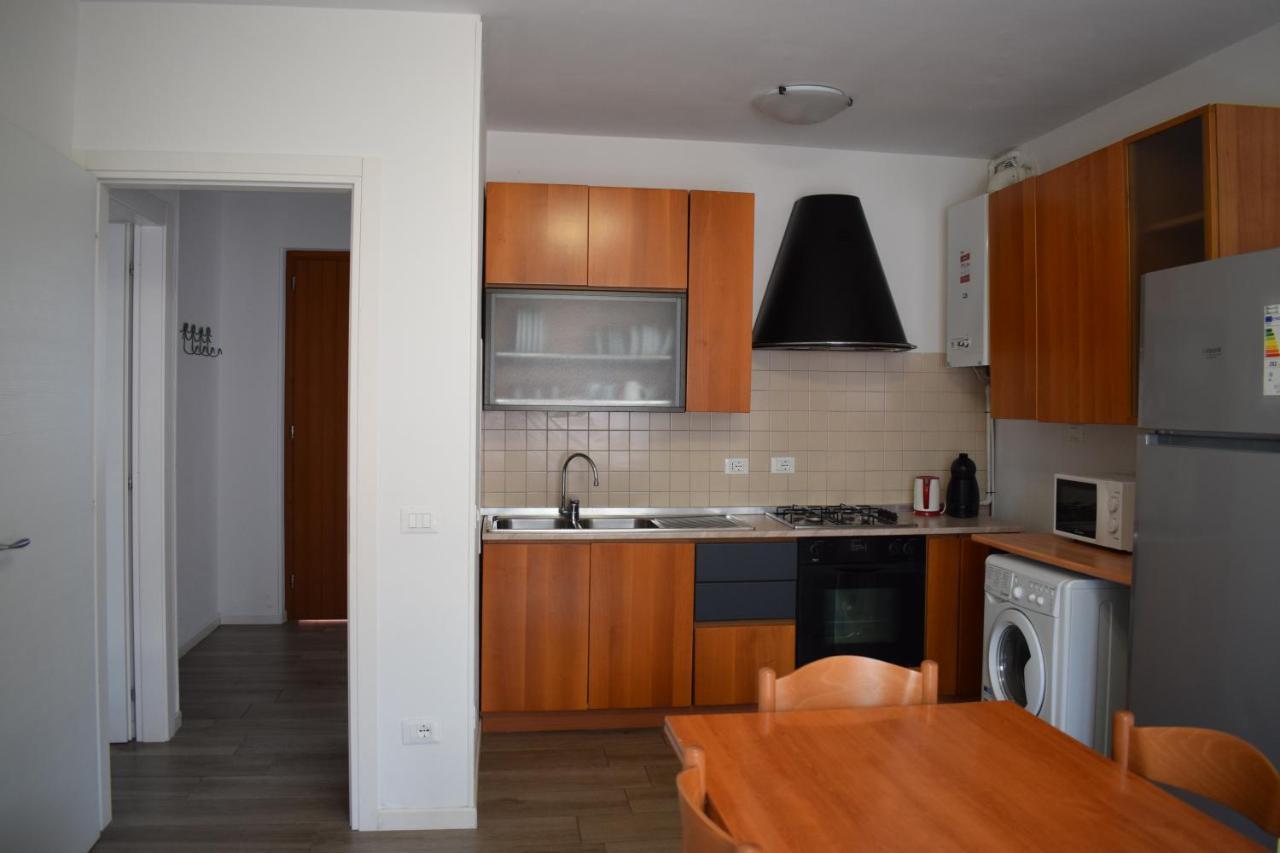 Bardolino Lake Apartments ภายนอก รูปภาพ