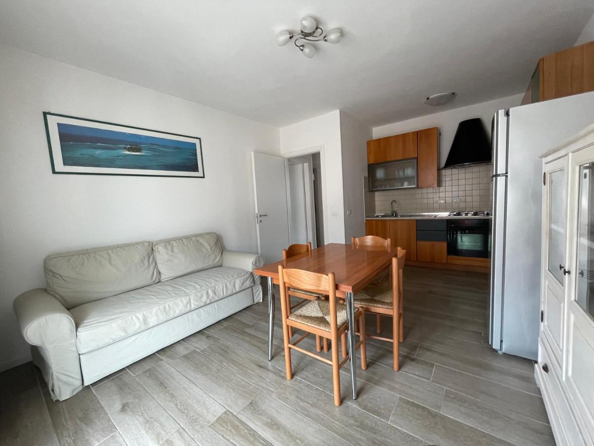 Bardolino Lake Apartments ภายนอก รูปภาพ