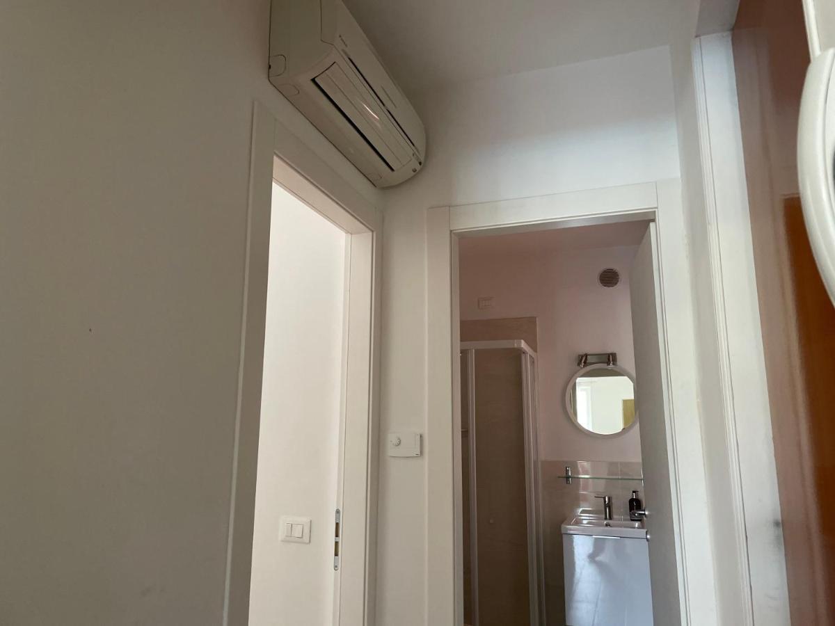 Bardolino Lake Apartments ภายนอก รูปภาพ