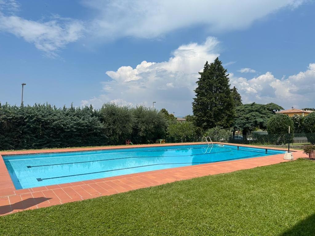 Bardolino Lake Apartments ภายนอก รูปภาพ