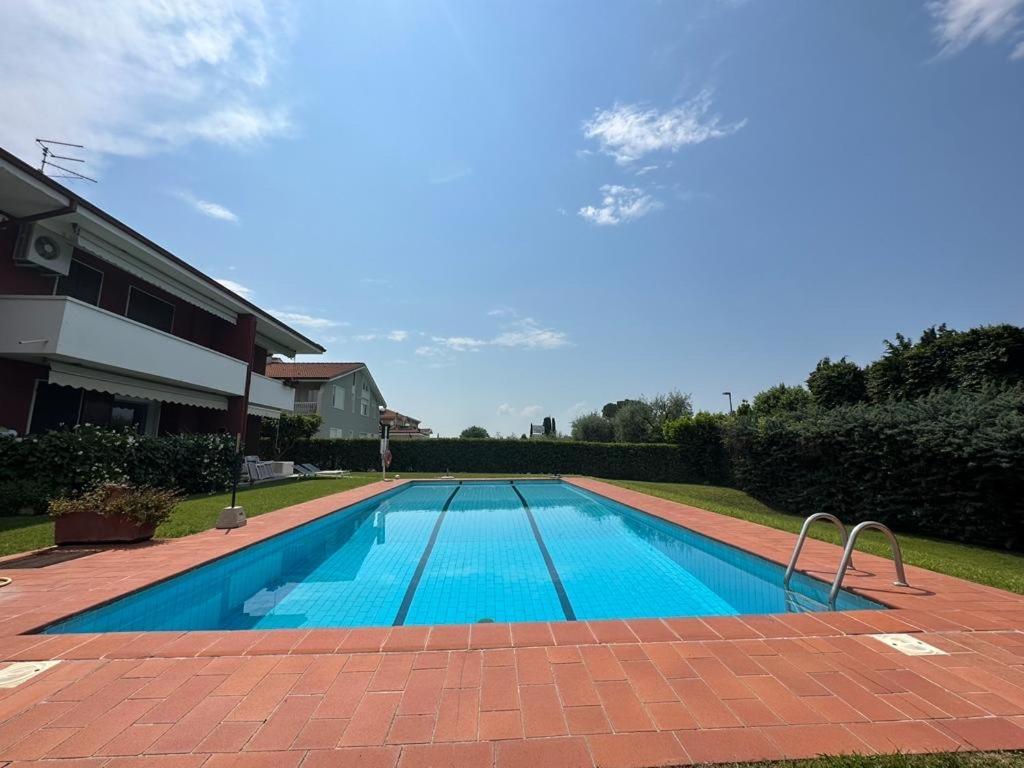 Bardolino Lake Apartments ภายนอก รูปภาพ