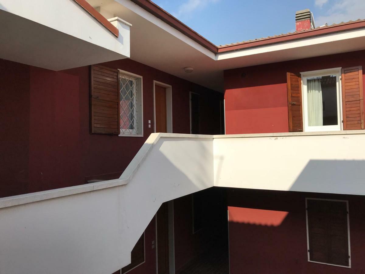 Bardolino Lake Apartments ภายนอก รูปภาพ