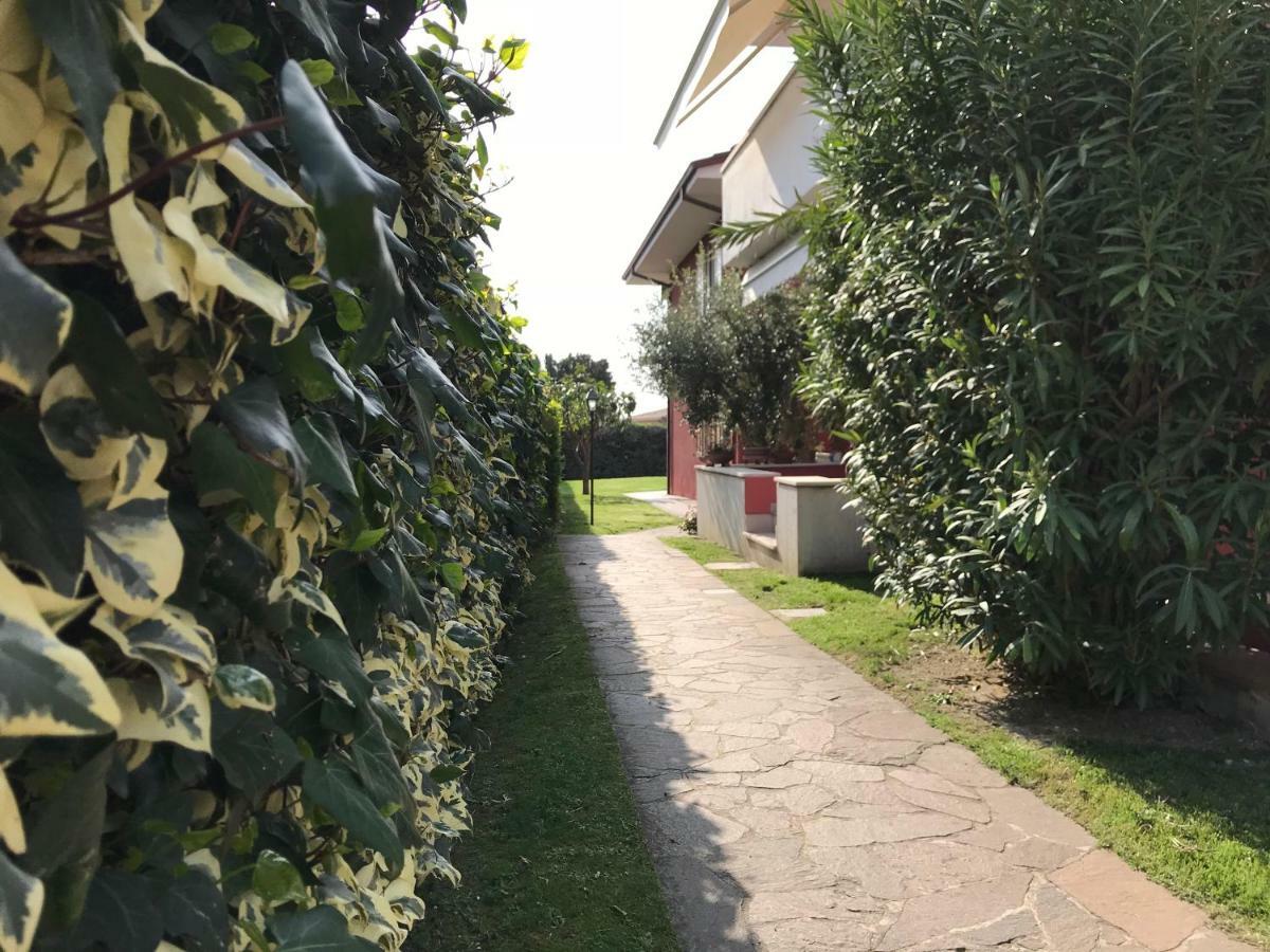 Bardolino Lake Apartments ภายนอก รูปภาพ